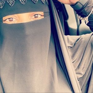 Meet your Posher, Lakeya